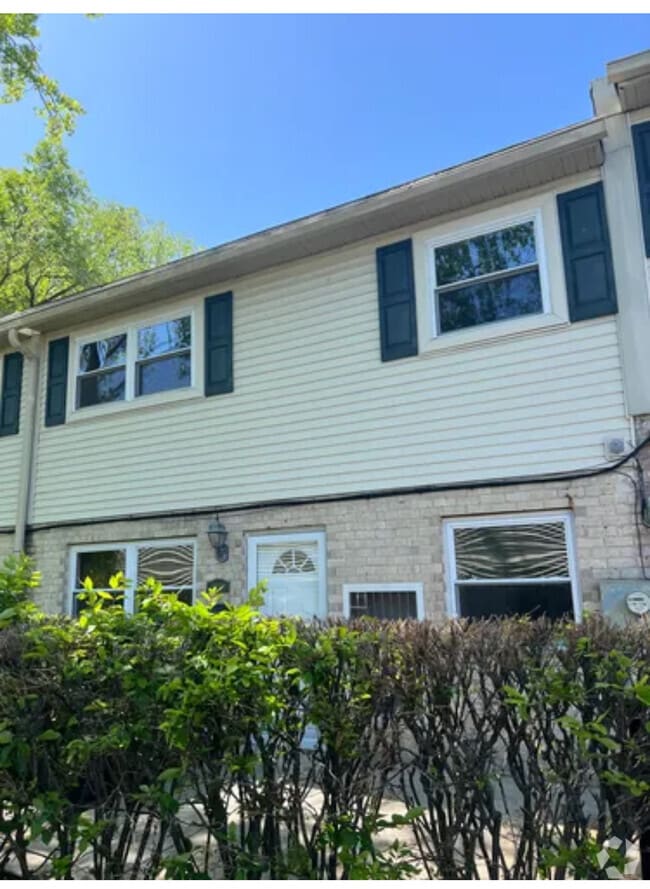 Building Photo - 613 Edison Ave Unit F Rental