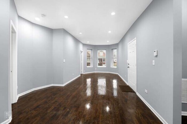 Photo - 7210 S Carpenter St Apartments Unit 1