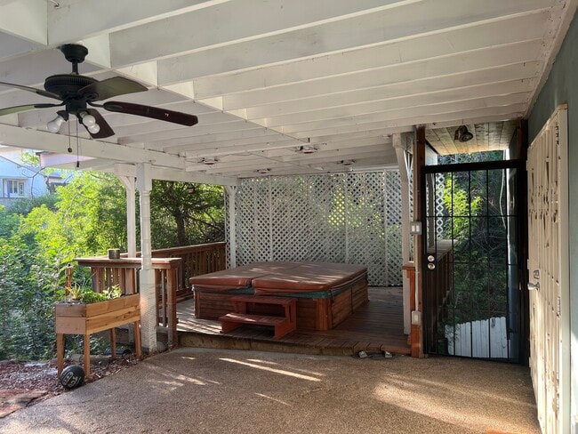 Building Photo - 4580 55th St Unit #B