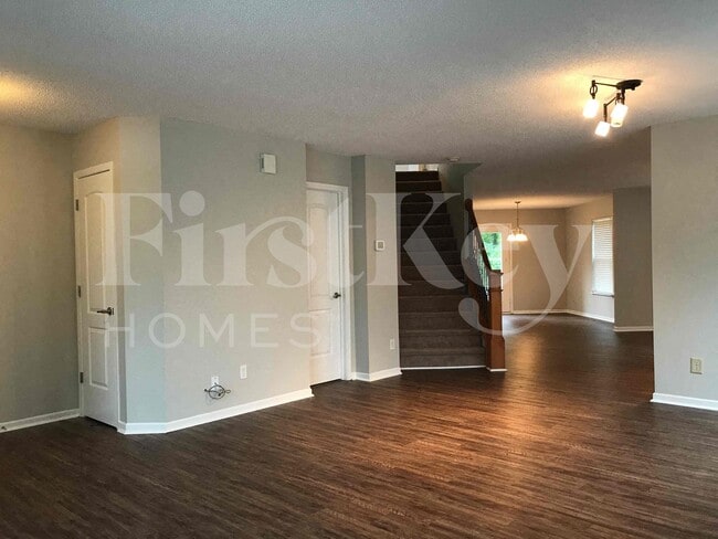 Photo - 6318 Cascade Cir