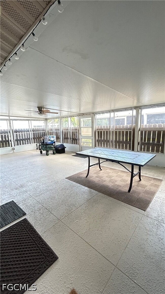 15610 Crystal Lake Dr