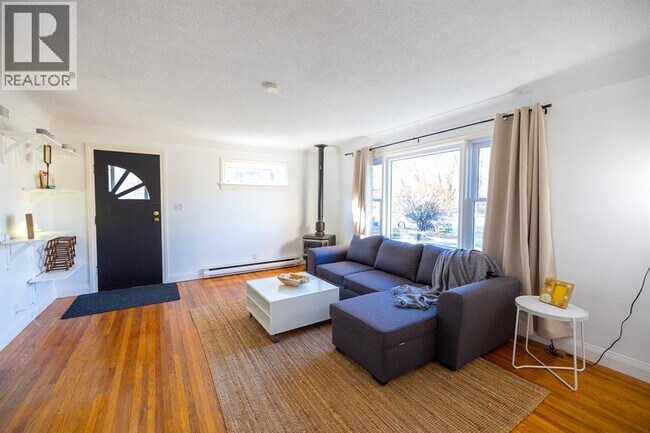 Photo - 1474 Colborne Rd