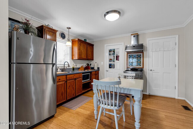 Photo - 219 Harrison Ave