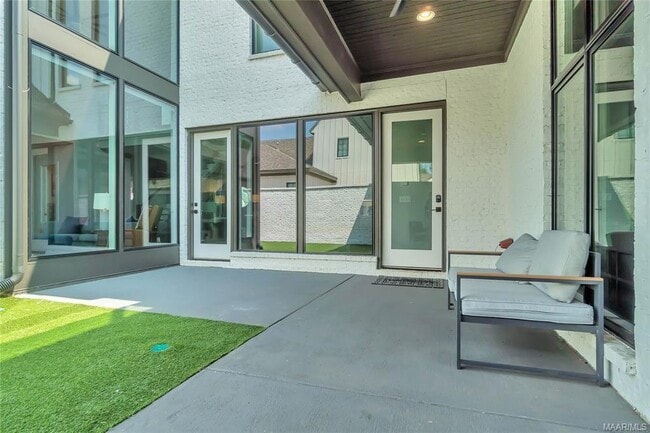 Photo - 7132 Fain Park Dr