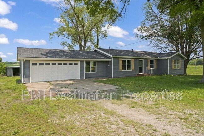 Photo - 16752 Santa Fe Trail House