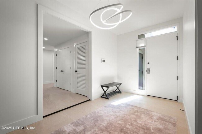 Photo - 739 Spinnakers Reach Dr