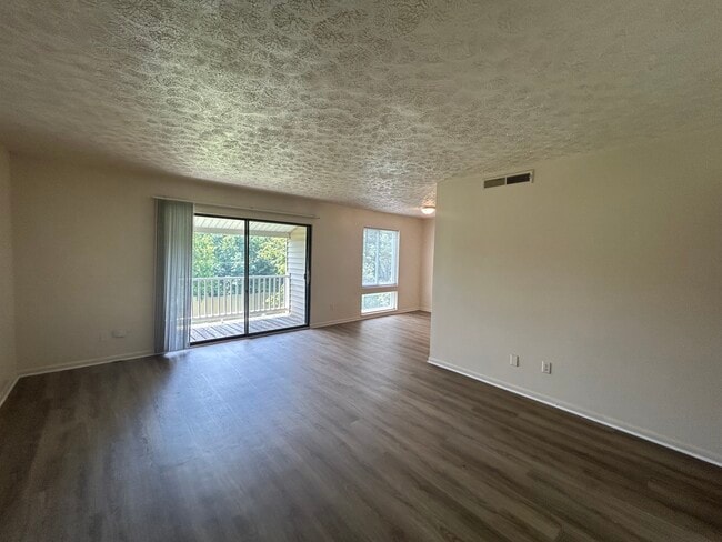 3 Bedroom - Living Room