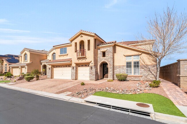 Photo - Fully Furnished Luxury Living with Expansive, Move-In Ready Comfort!