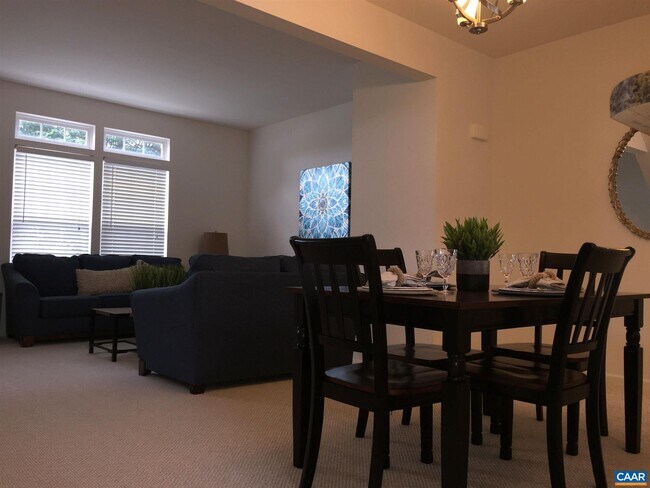 Photo - 2106 Lockwood Dr