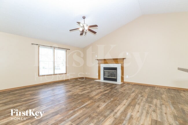 Photo - 7104 Winchester Crossing Blvd