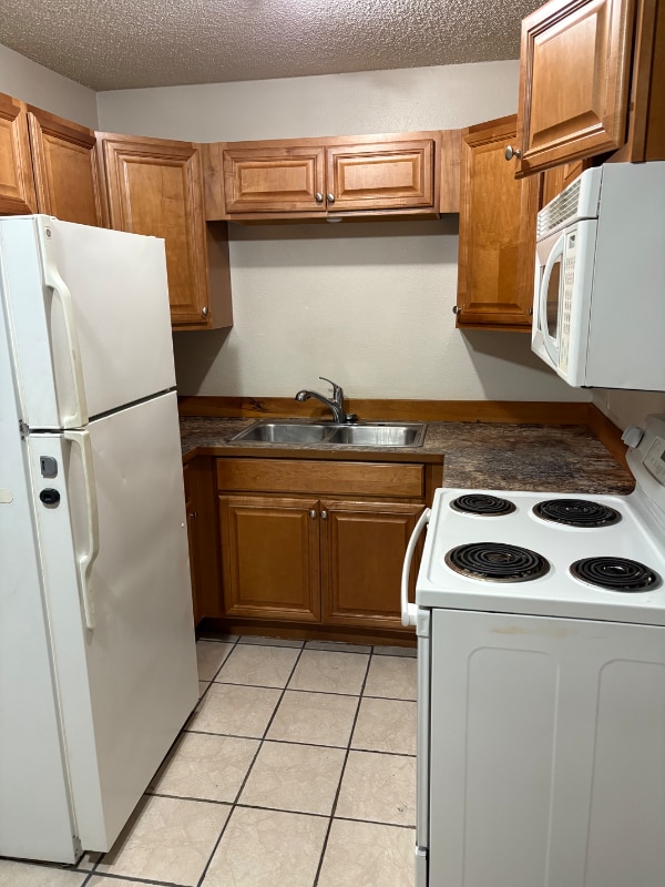 Photo - 190 Glenwood Dr