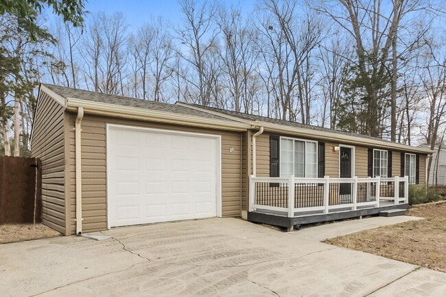 Photo - 2400 Parkhighland Ct