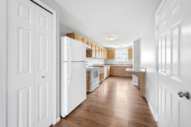 Photo - 14152 Webster Dr