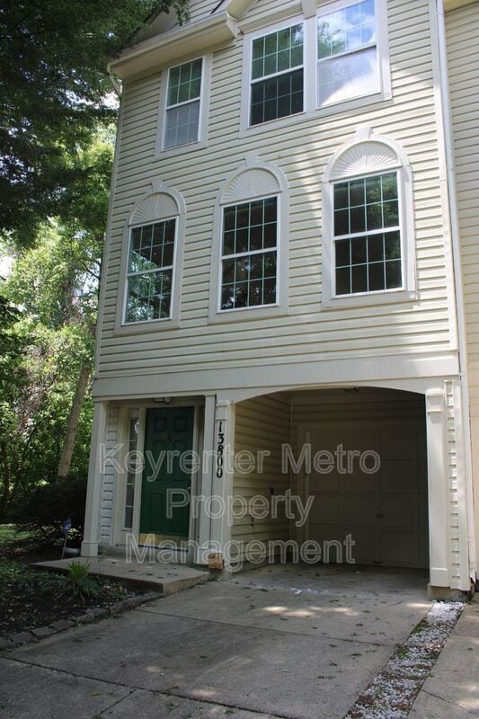 Photo - 13800 Fareham Ln House