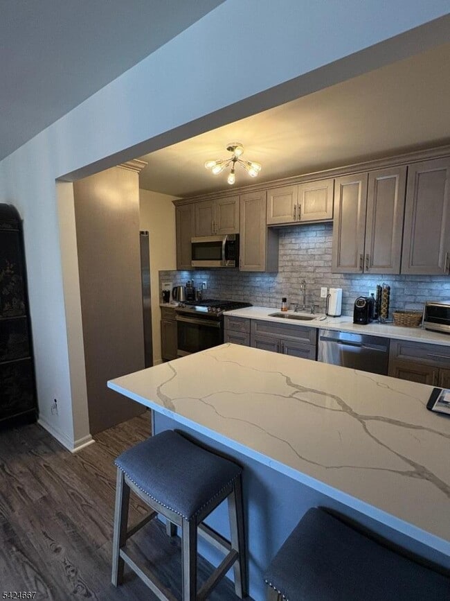 Photo - 50 Lindsley Rd