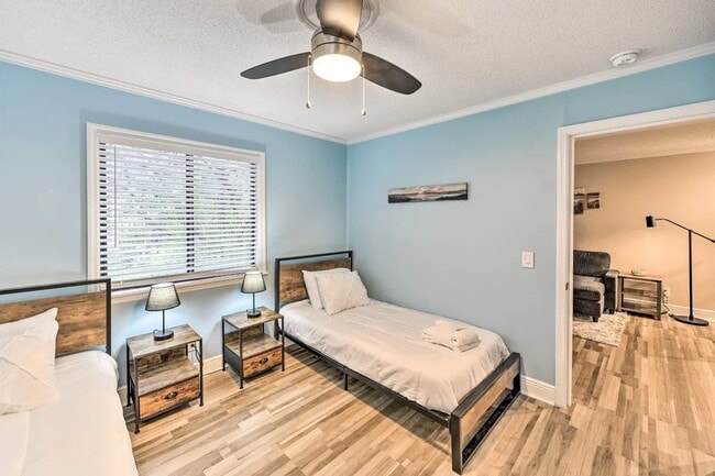 Photo - Charming 2 Bed/2 Bath Condo in Hilton Head Island - Perfect Island Living! Unidad G5