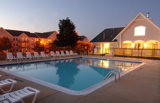 Photo - Cambridge Club