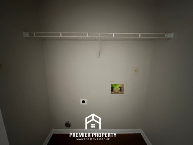 Photo - 3BR/2BA Cordova Rental with High Ceilings, Tile Kitchen Flooring & Fireplace