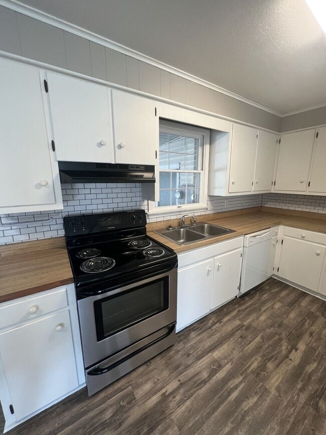 Photo - Moody St Duplex Apartamento Unidad 426 Moody St.