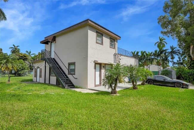 Building Photo - 8295 NW 4th Ave Unit B