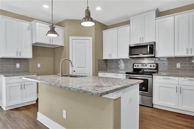 Photo - 300 Woodgrove Dr
