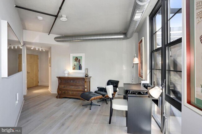 Photo - 2125 14th St NW Unidad 815