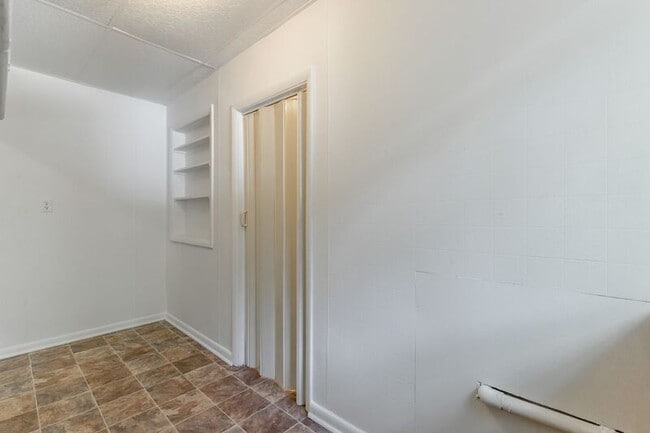 Photo - 518 E Manning St Unit Apt. 1