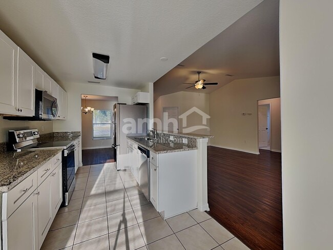 Photo - 9605 27th Ave E