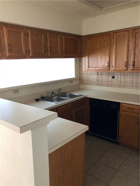 Photo - 915 W 23rd St Unit 112