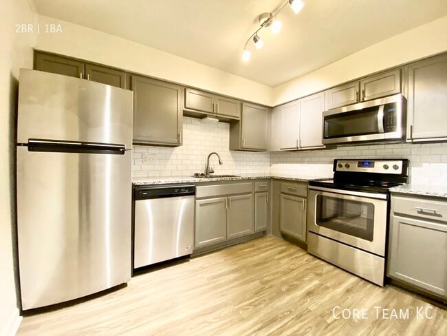 Building Photo - 3618 Warwick Blvd Unit 120-2
