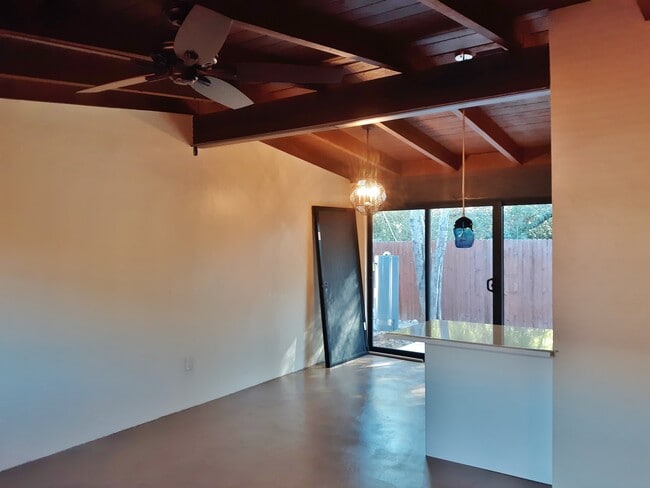 Photo - 422 N Olsen Ave