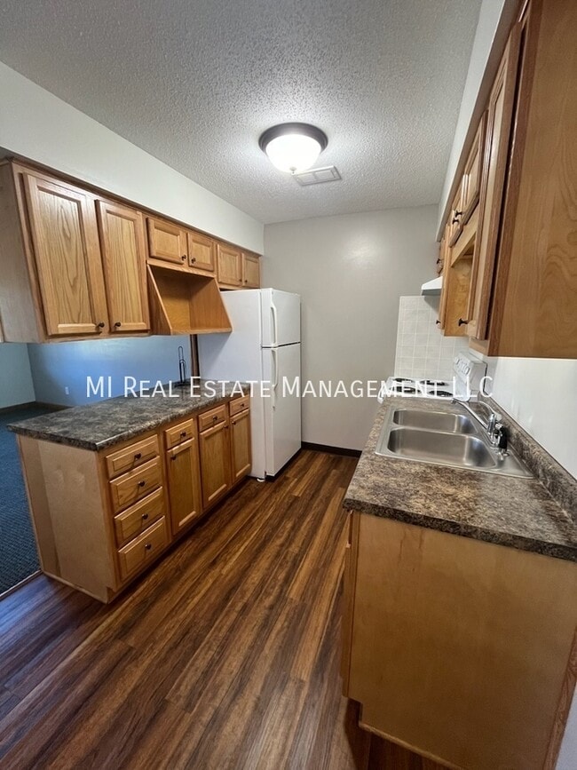 Photo - 7613 48th Ave