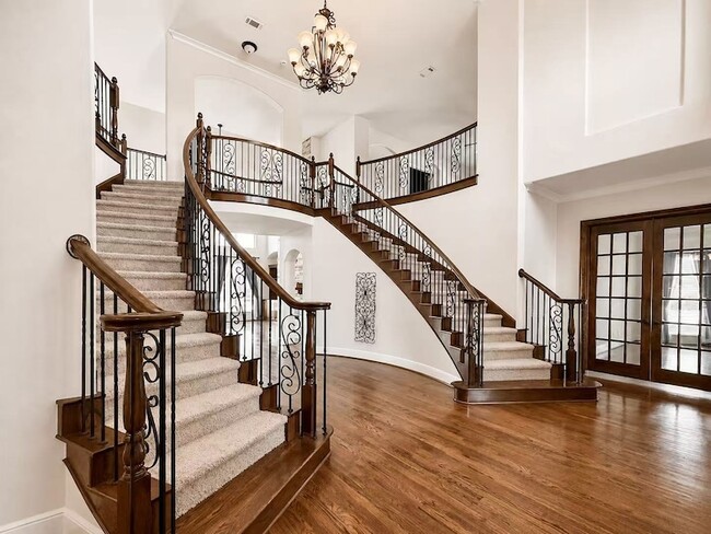 Photo - 7304 Meadow Glen Dr