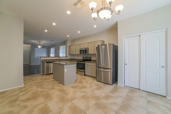 Photo - 4210 S Mariposa Dr