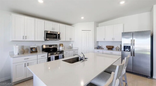 Photo - 329 Marta Dr