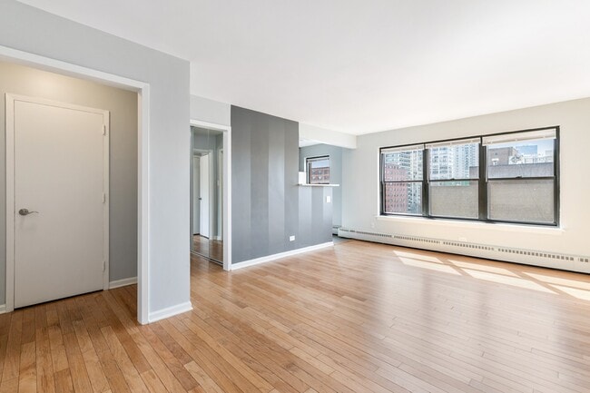 Photo - 5858 N Sheridan Rd Unidad 904