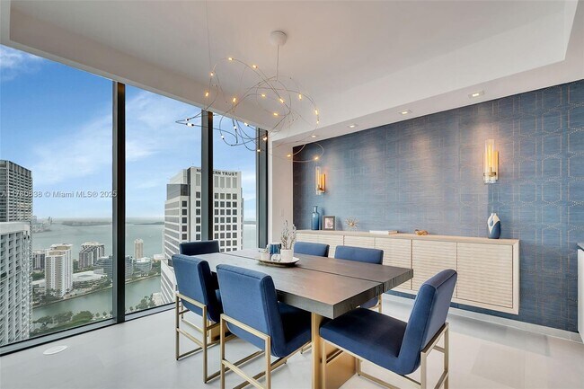 Photo - 68 SE 6th St Unit 3911