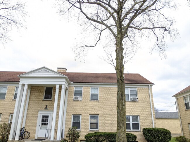 Photo - 1224 North Plum Street Unit Apt. 2