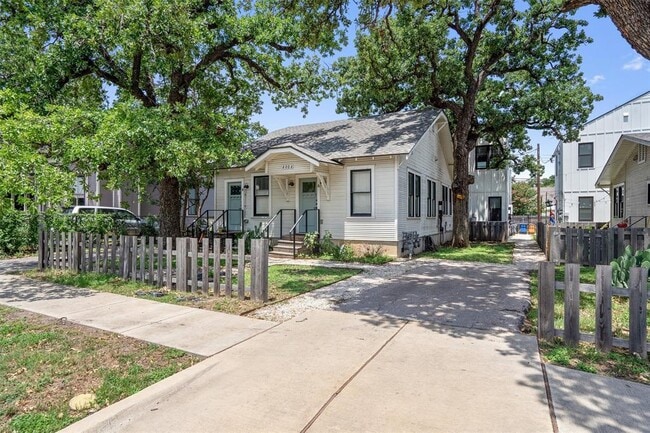 Photo - 4004 Avenue C
