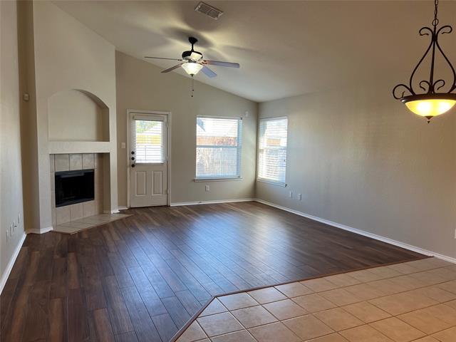 Photo - 1535 Sleepy Hollow Dr Casa