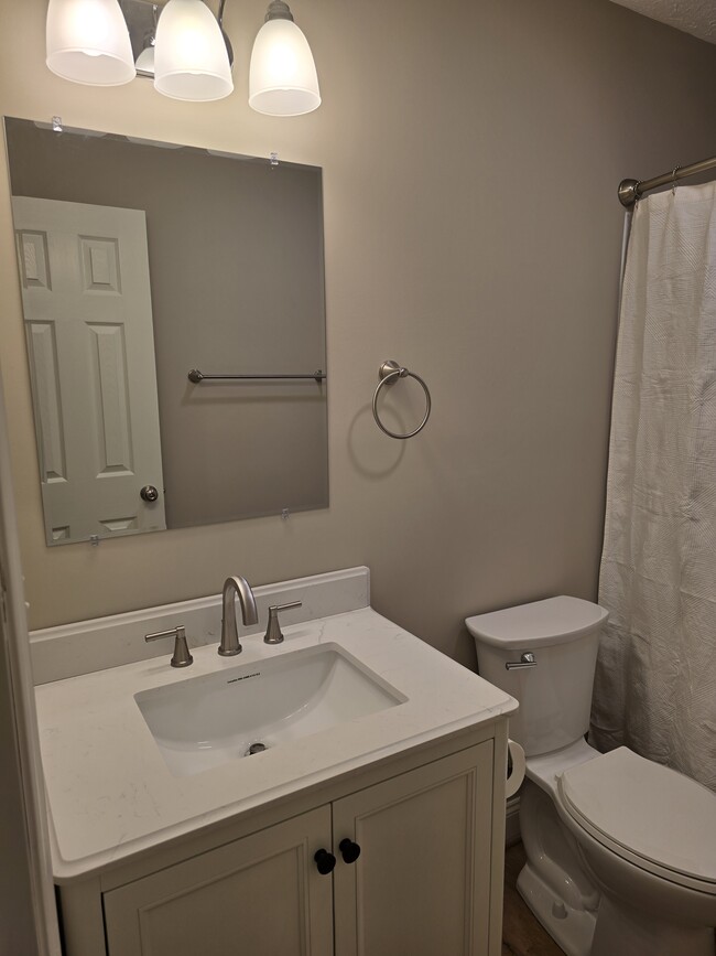 Photo - 8108 Timberlake Rd