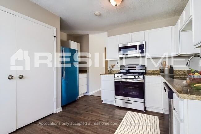 Photo - 5515 Reynolds Rd