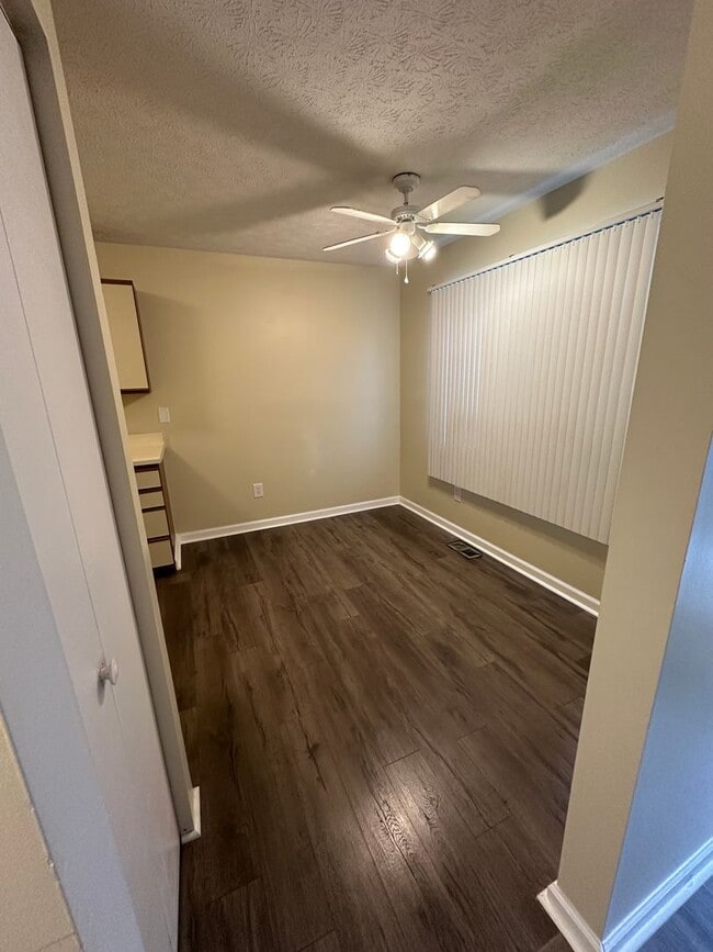 Photo - Convenient Townhome Close to I81