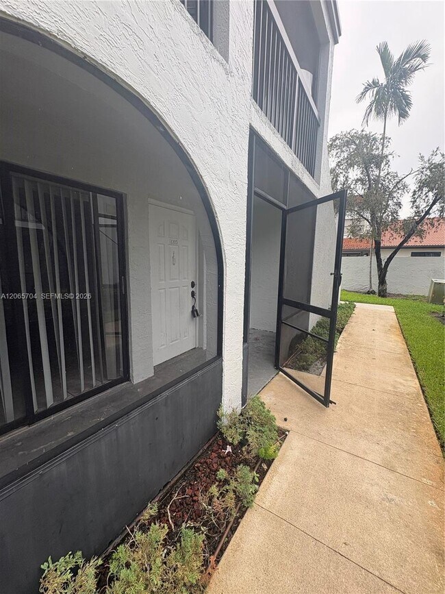 Photo - 18236 Mediterranean Blvd Unit 3-12