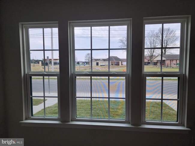 Photo - 321 E Cochran St