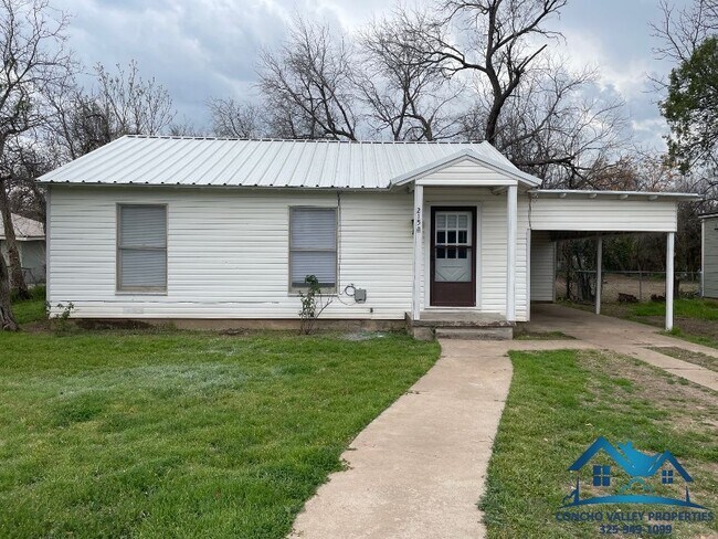 Photo - 215 Paint Rock Rd House