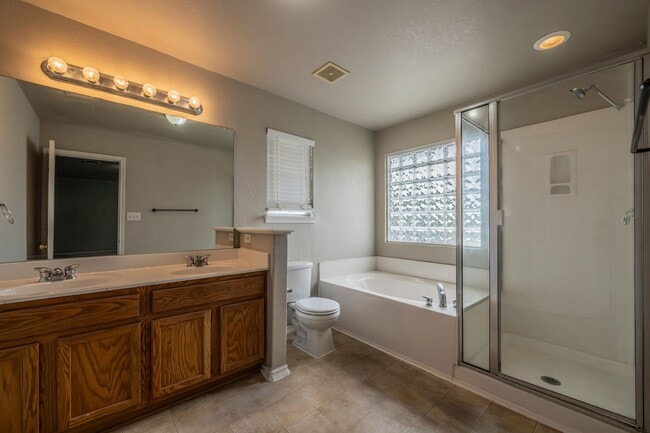 Building Photo - Large two story, two bedroom, two and a half bath