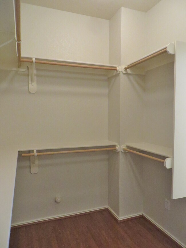 Photo - 4 Bedroom 2 Bathroom Churchill Farms Georg...