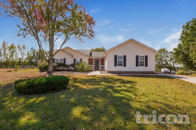 Building Photo - 2725 Archer Way