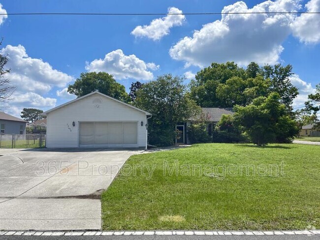 Building Photo - 13676 Coronado Dr Rental